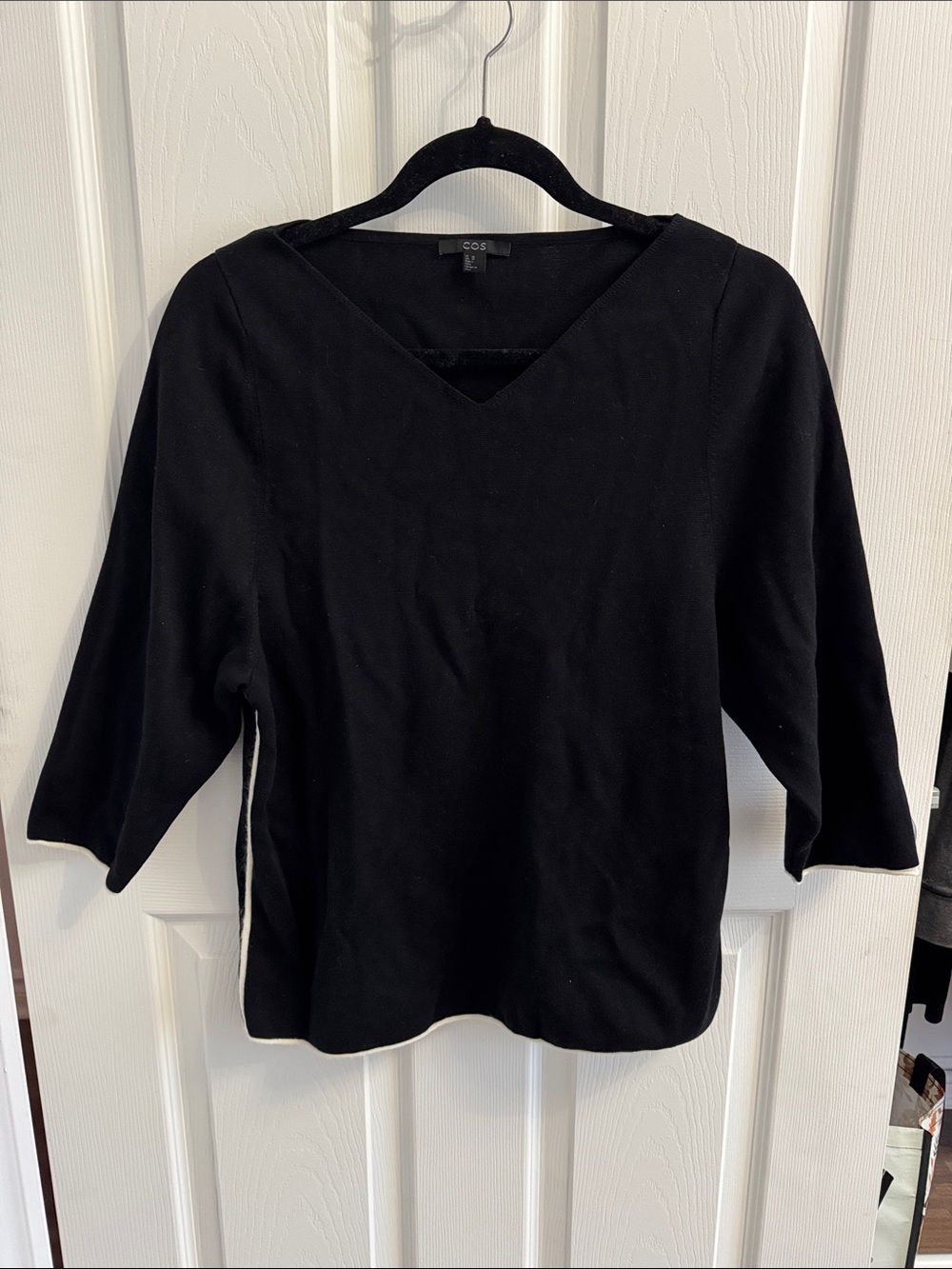 COS Black V-Neck Three-Quarter Sleeve Top